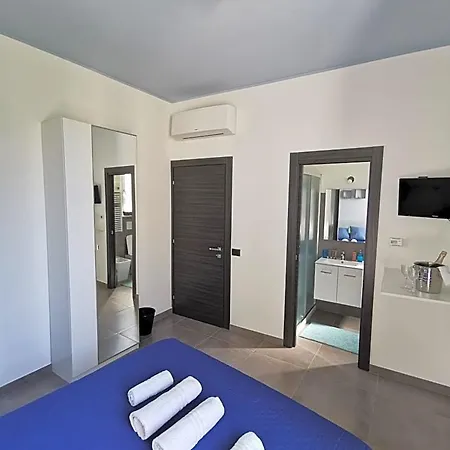 Porta Romana 3*